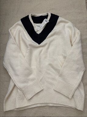 NWT Abercrombie and Fitch chunky varsity sweater